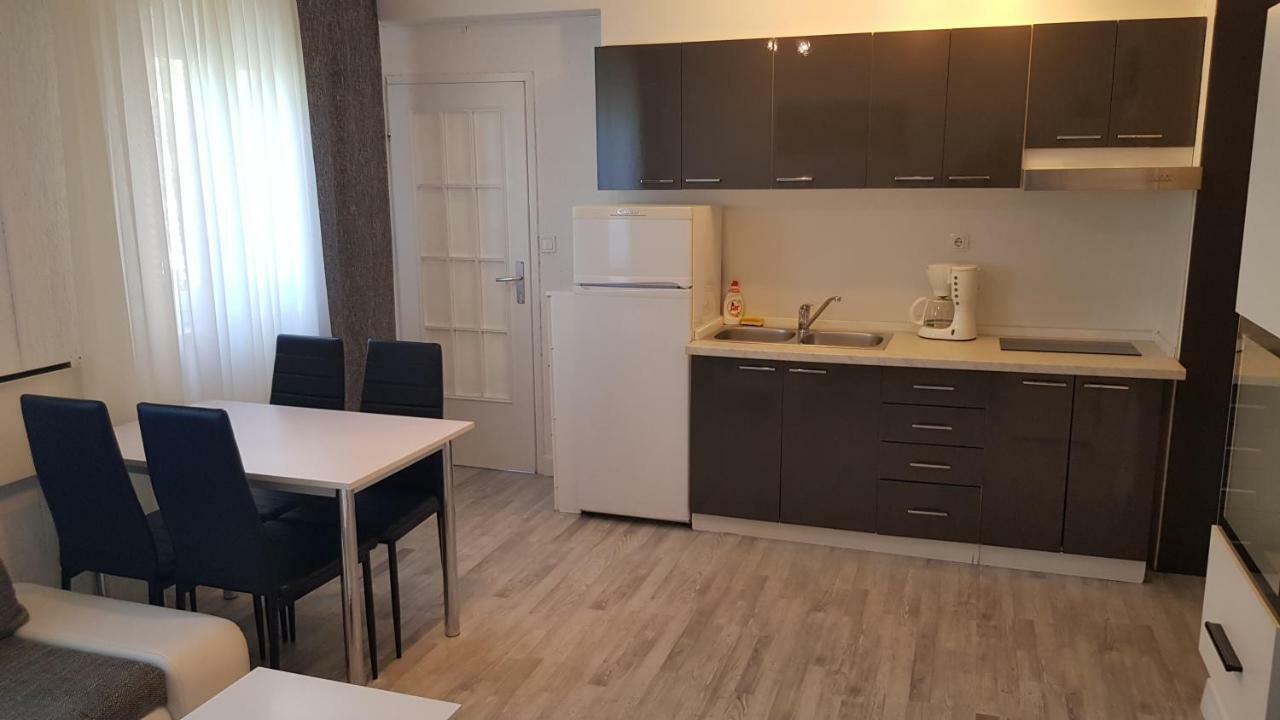 Apartment Vesna 포레치 외부 사진