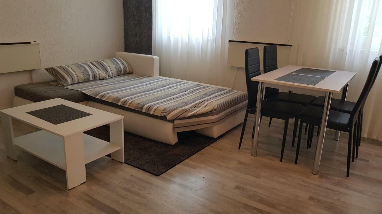 Apartment Vesna 포레치 외부 사진